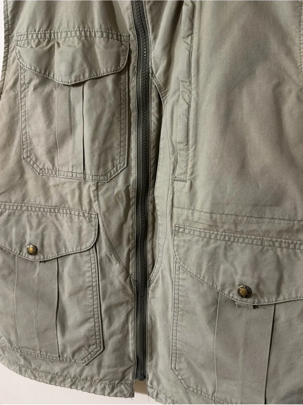 Vintage Filson Fishing/Hunting Vest Tan Pockets Zipper Size: XL